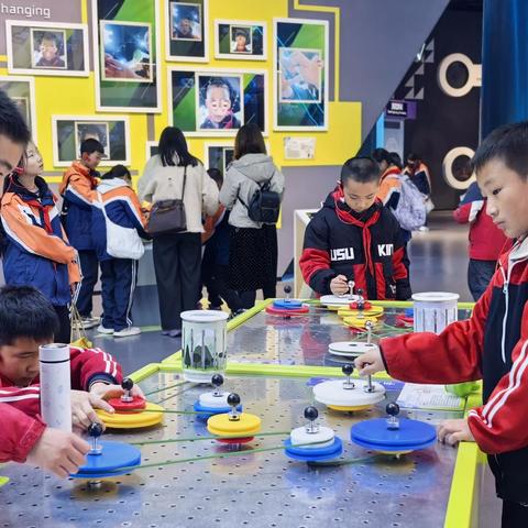 科技赋能梦想 丝路点亮童心 ——印台区青少年研学活动助力乡村学子成长纪实